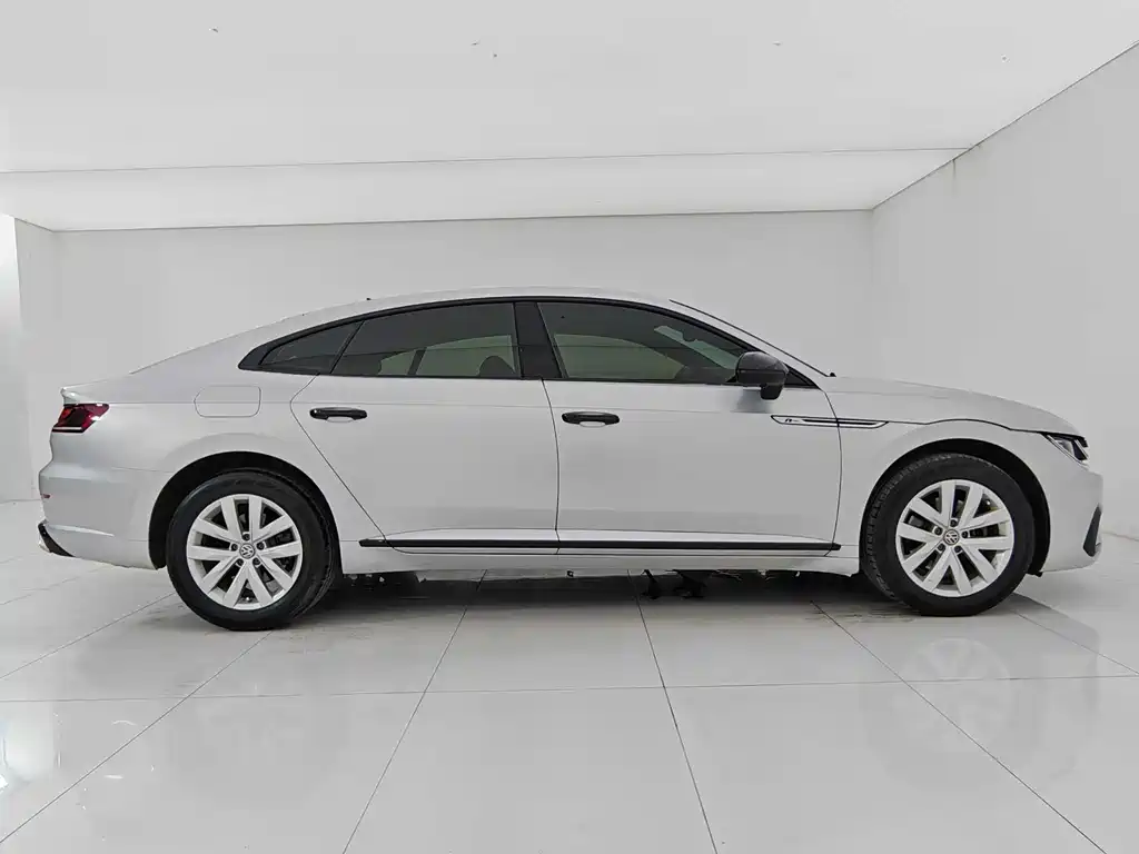 Volkswagen CC — миниатюра 6