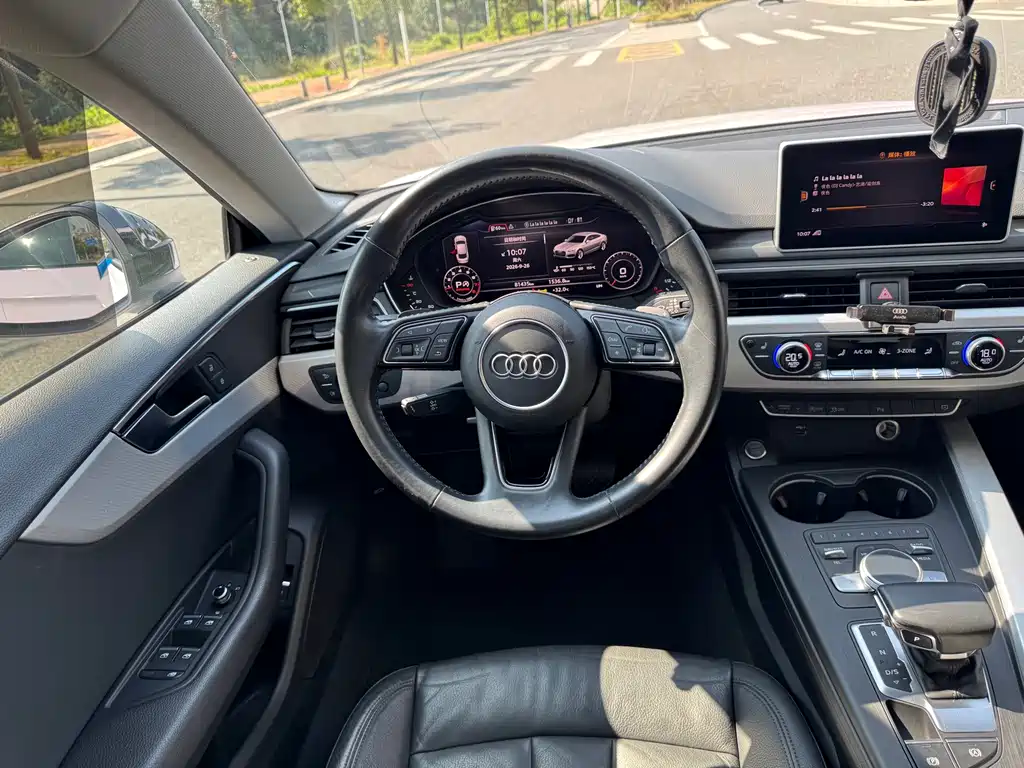 Audi A5 (Import) — миниатюра 13