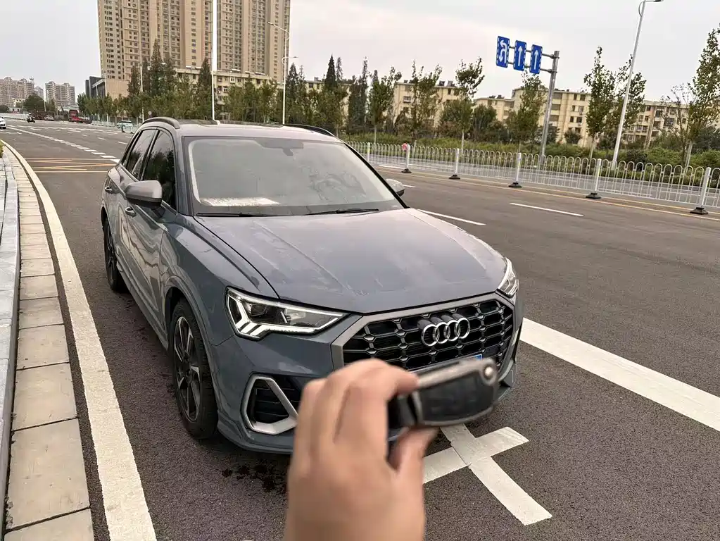 Audi Q3 — миниатюра 3