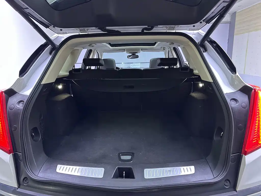 Cadillac XT5 — миниатюра 14