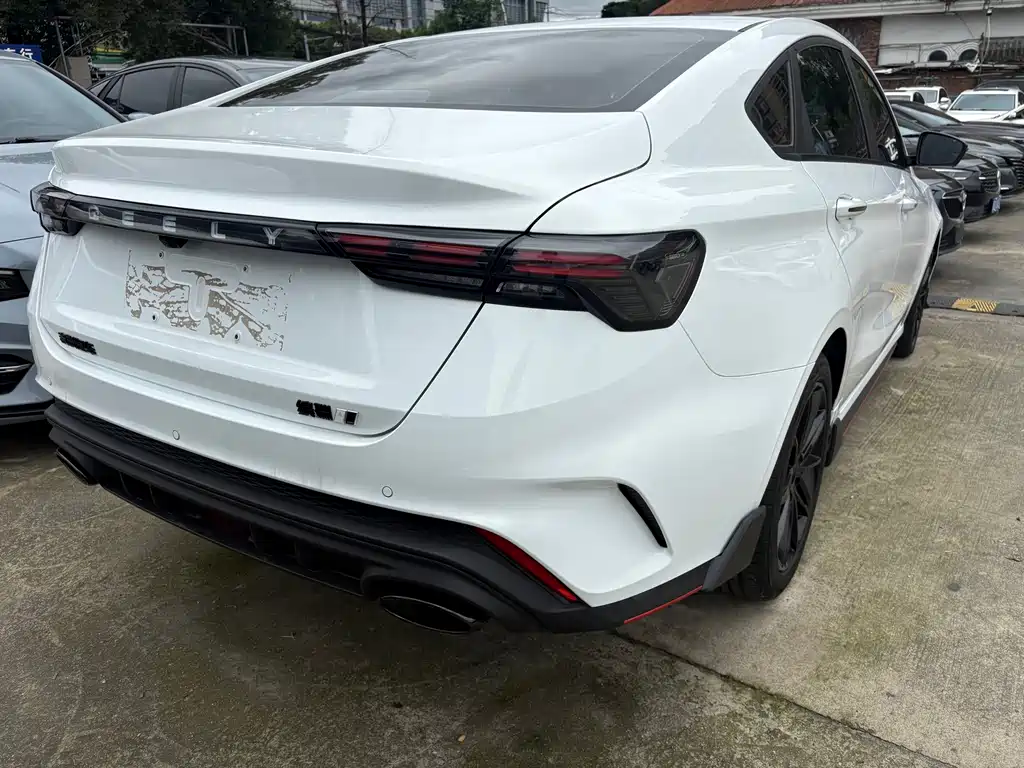 Geely Binrui — миниатюра 8