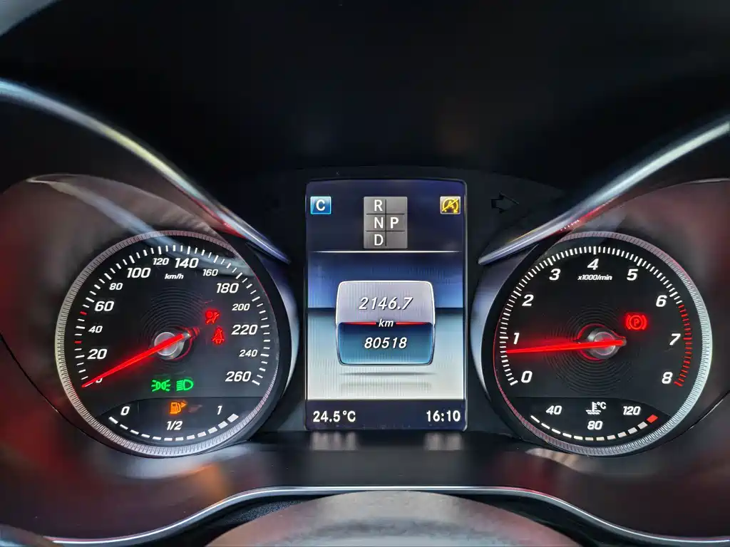 Mercedes-Benz GLC — миниатюра 13