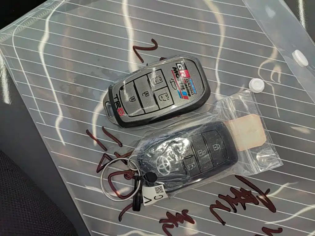 Toyota Sienna — миниатюра 9