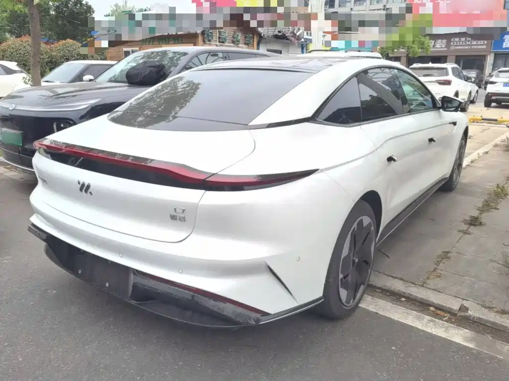 IM Motors L7 2022 Dynamic