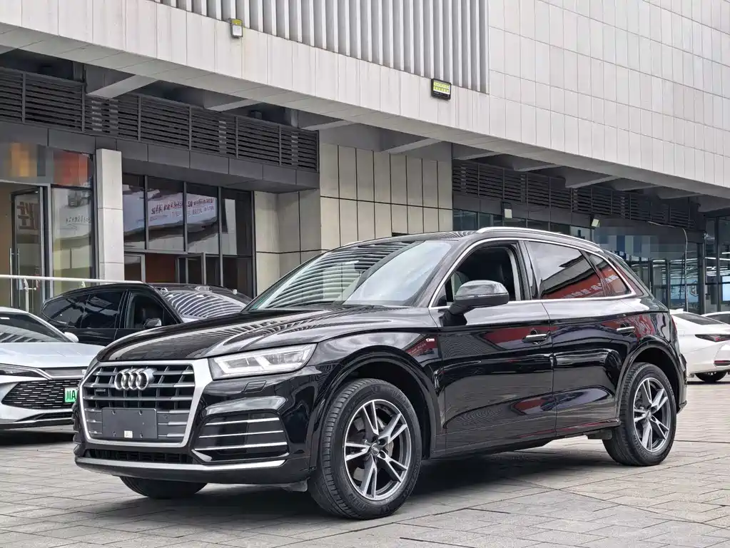 Audi Q5L 2020 40 TFSI Fashion