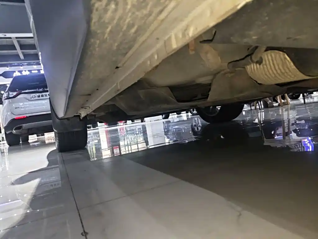 Ford Edge — миниатюра 22