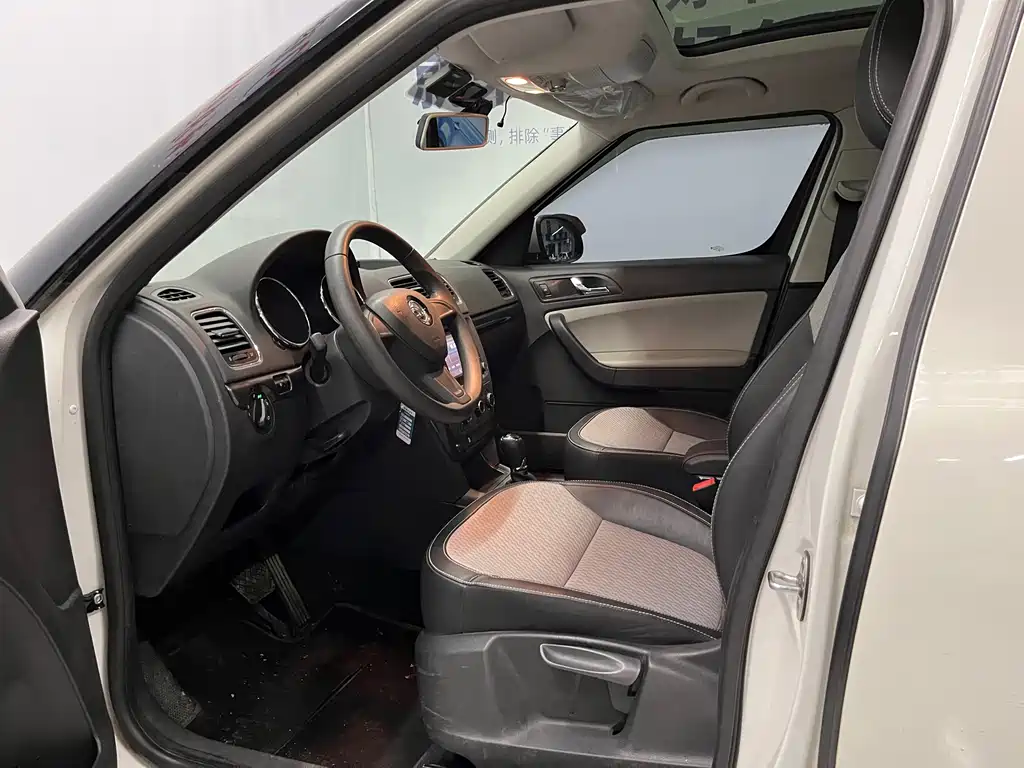 Skoda Yeti — миниатюра 7