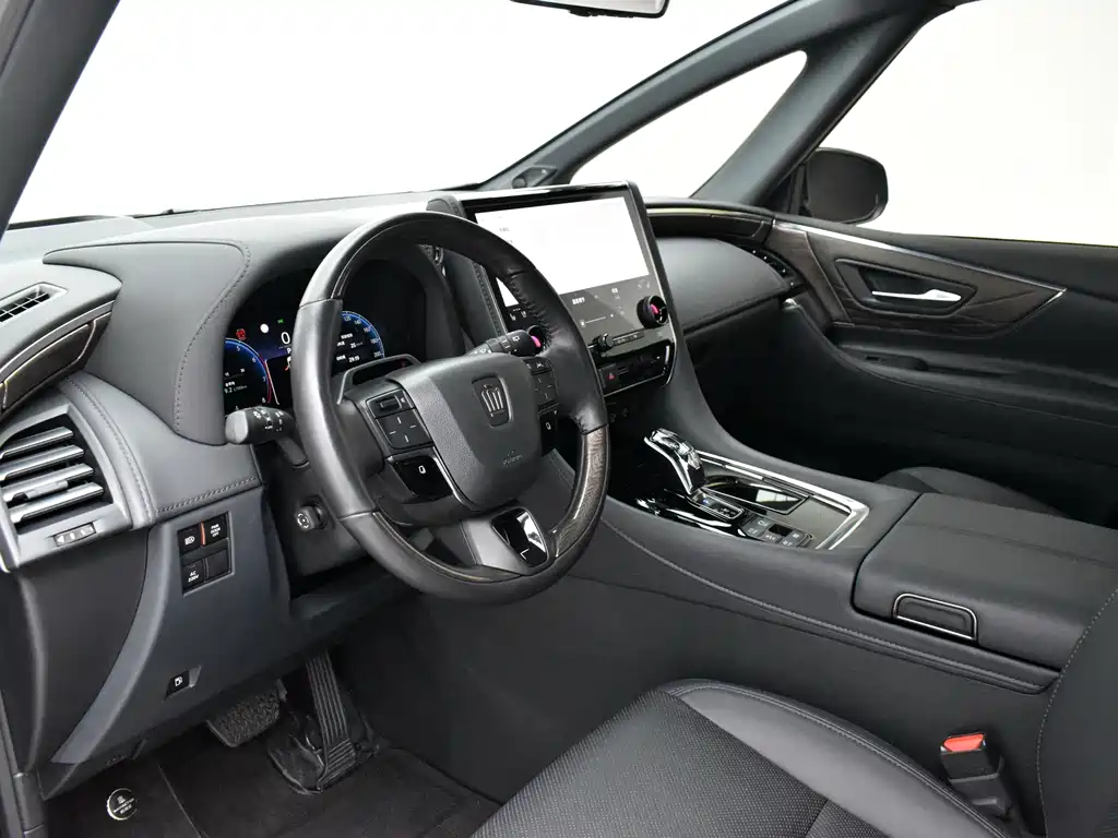 Toyota Vellfire — миниатюра 6
