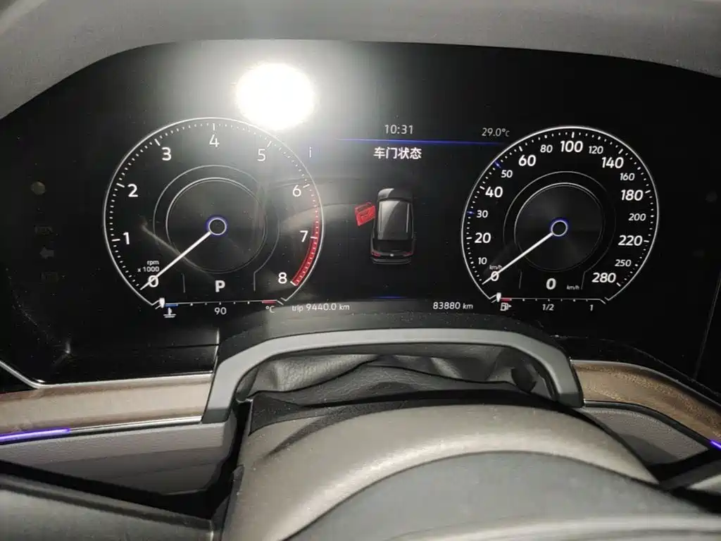 Volkswagen Touareg — миниатюра 14