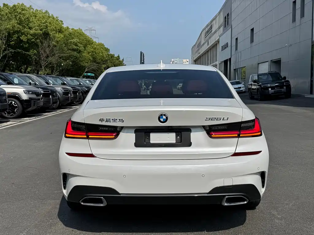 BMW 3 Series — миниатюра 20