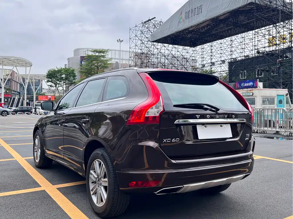 Volvo XC60 2017 T5 AWD