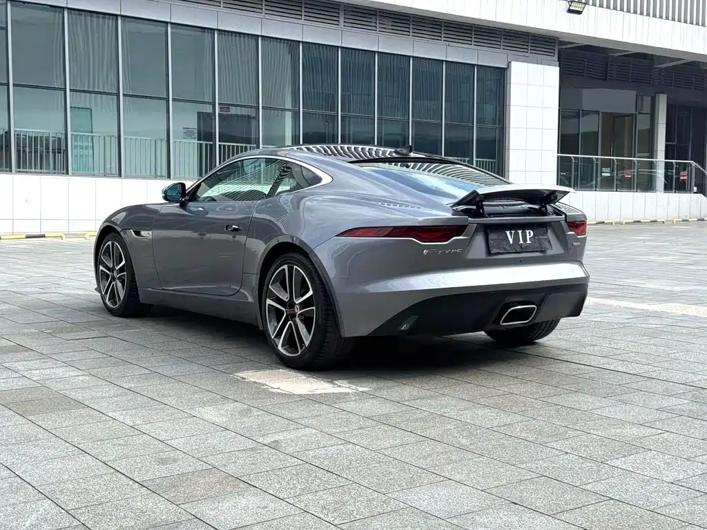 Jaguar F-TYPE — миниатюра 11
