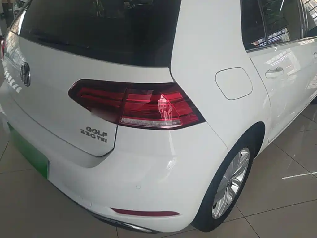 Volkswagen Golf — миниатюра 8