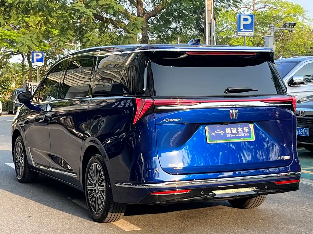 BUICK GL8 NEW ENERGY