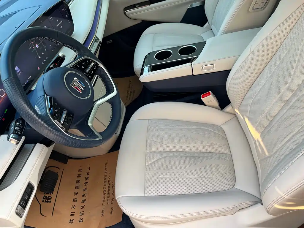 BUICK GL8 NEW ENERGY