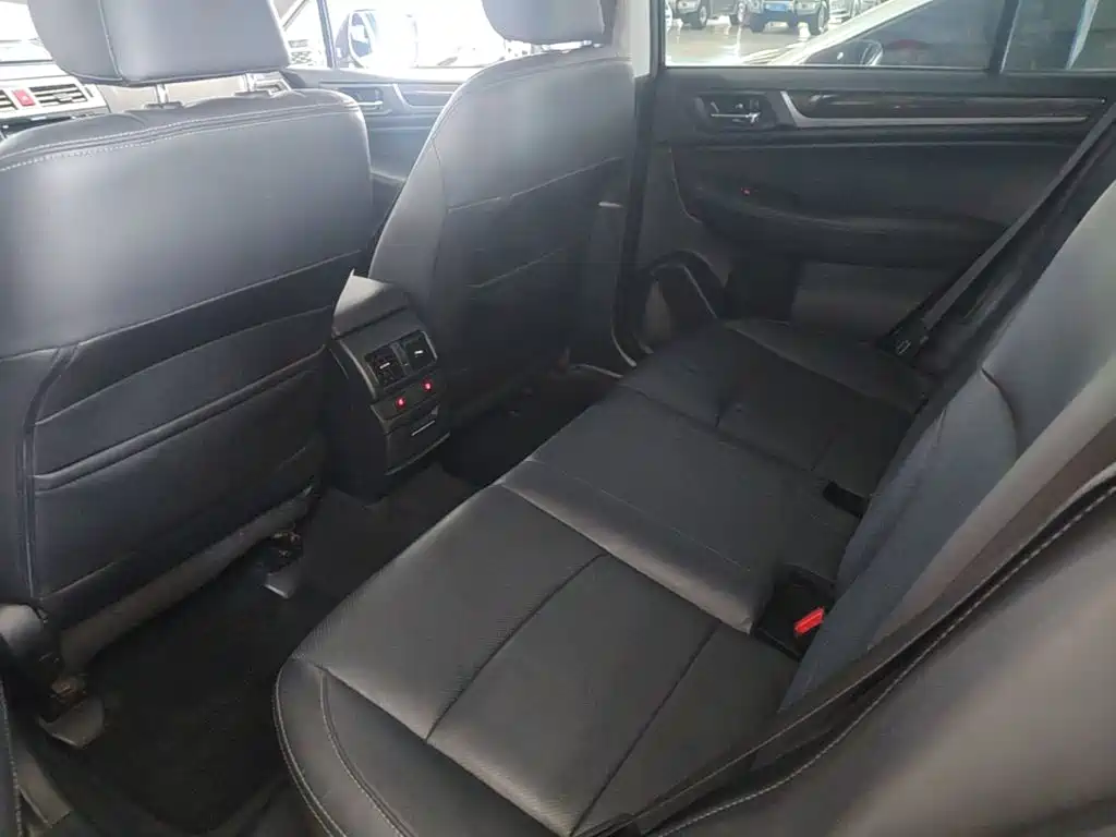 Subaru Outback — миниатюра 17