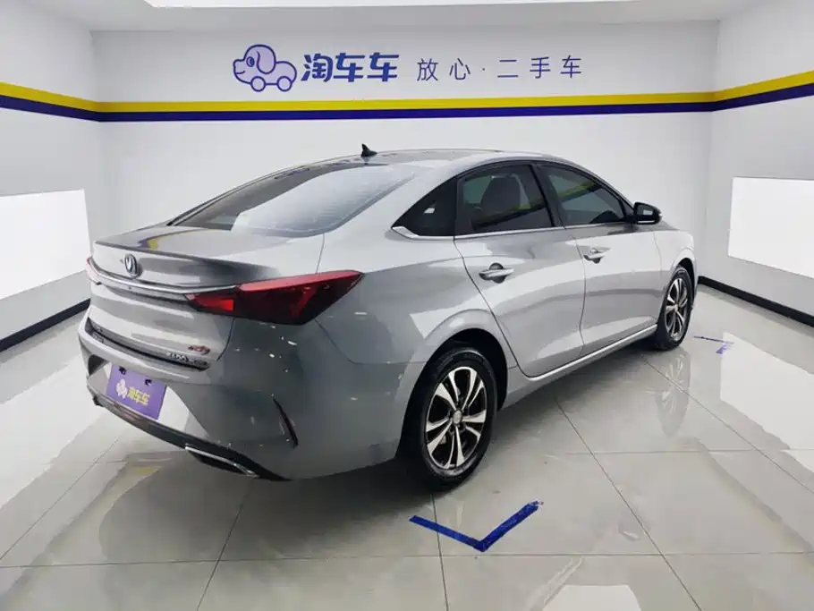 Changan Eado — миниатюра 3
