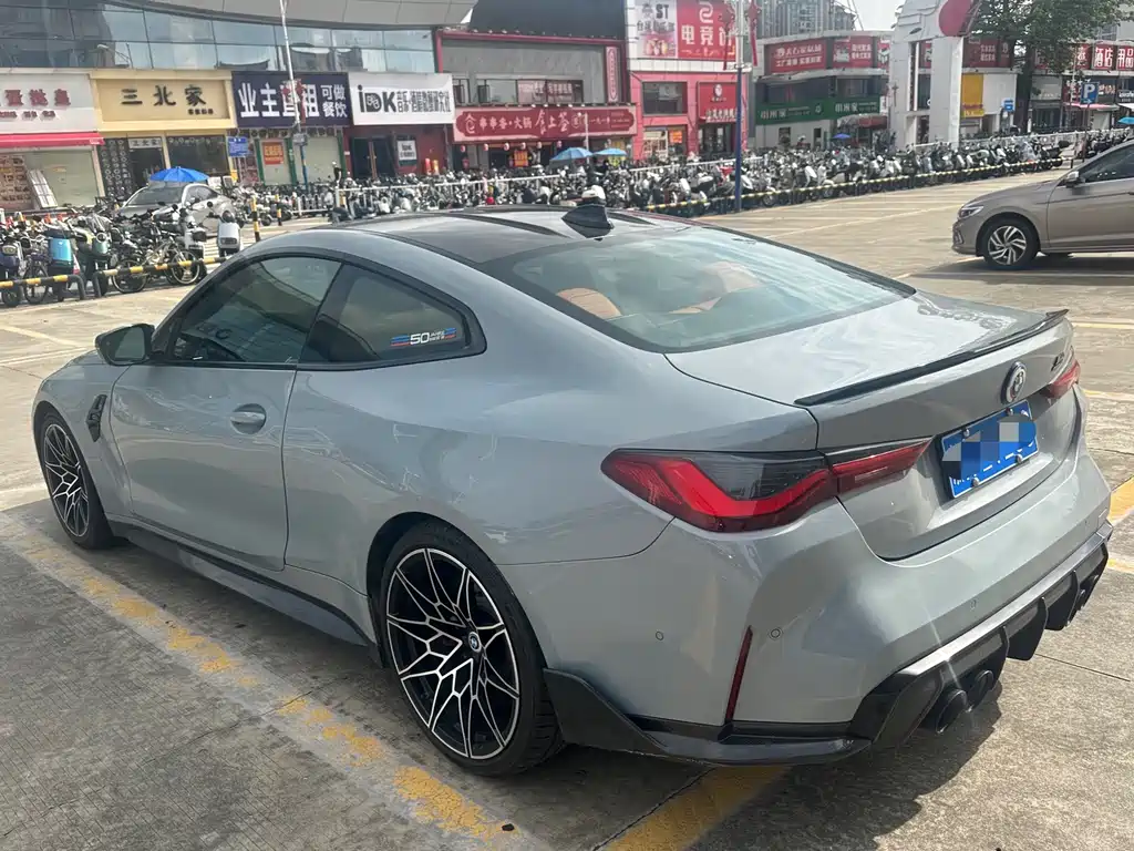 BMW M4 2021 M4