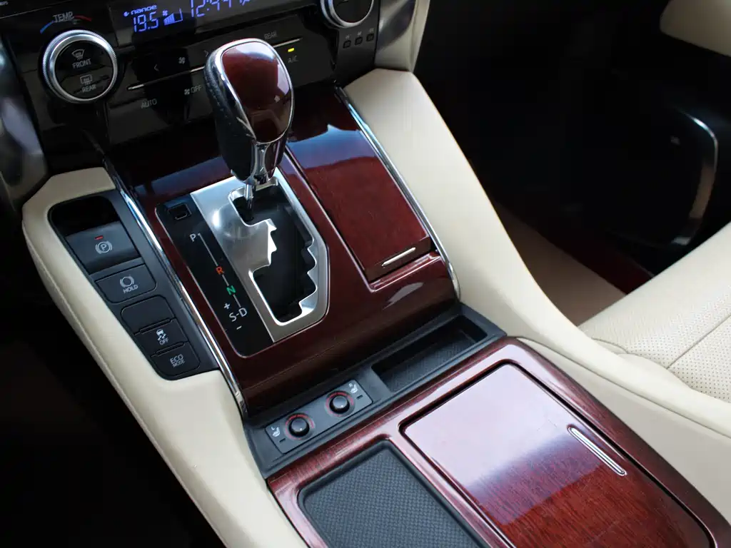 Toyota Alphard — фотографии объявления, Фото 25