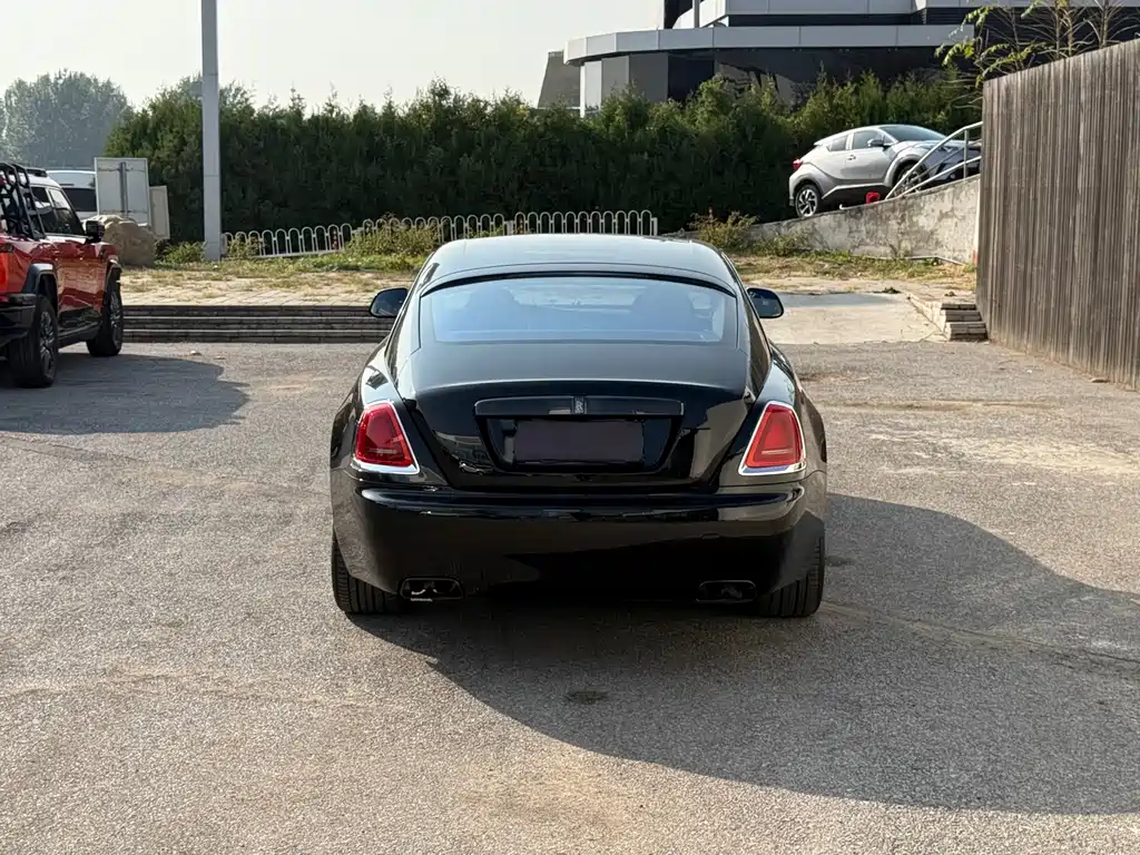 Rolls-Royce Wraith — миниатюра 9