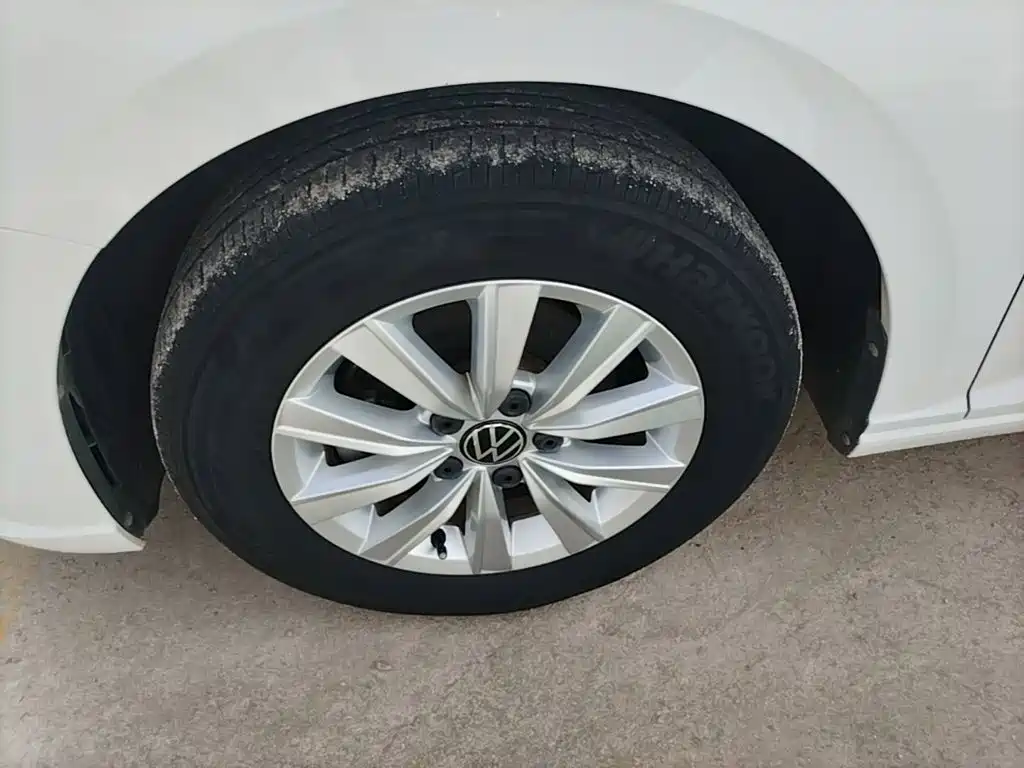 Volkswagen Lavida — миниатюра 23