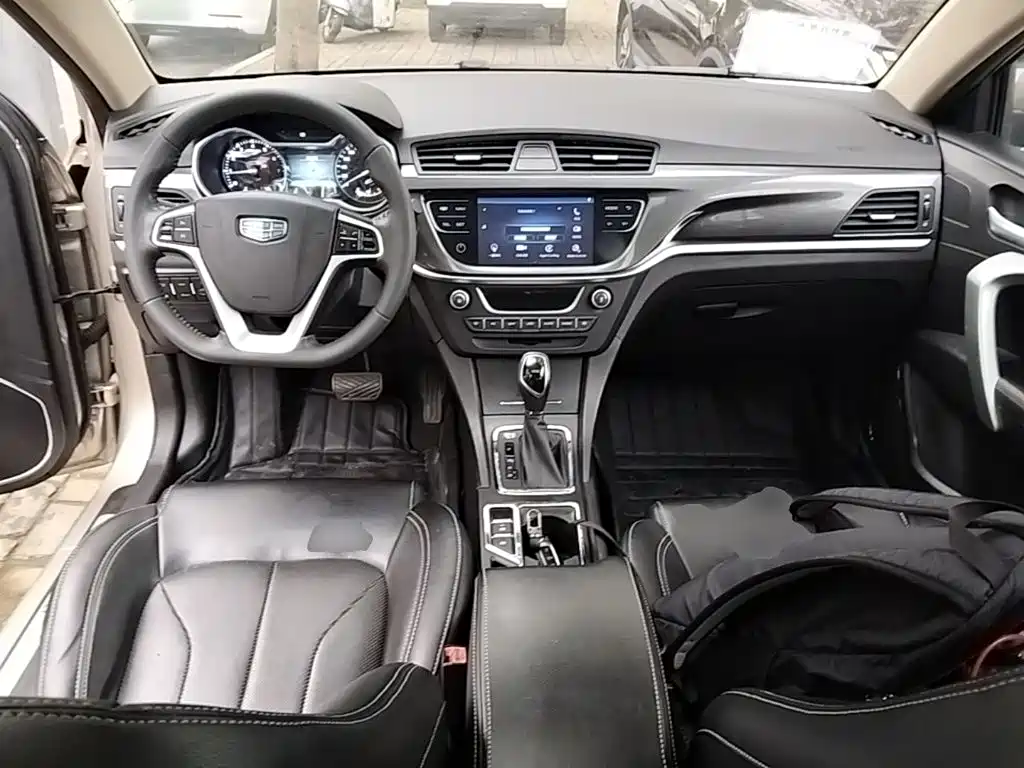 Geely Emgrand — миниатюра 10