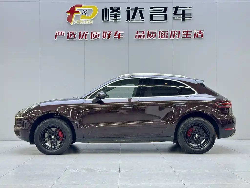 Porsche Macan — миниатюра 10