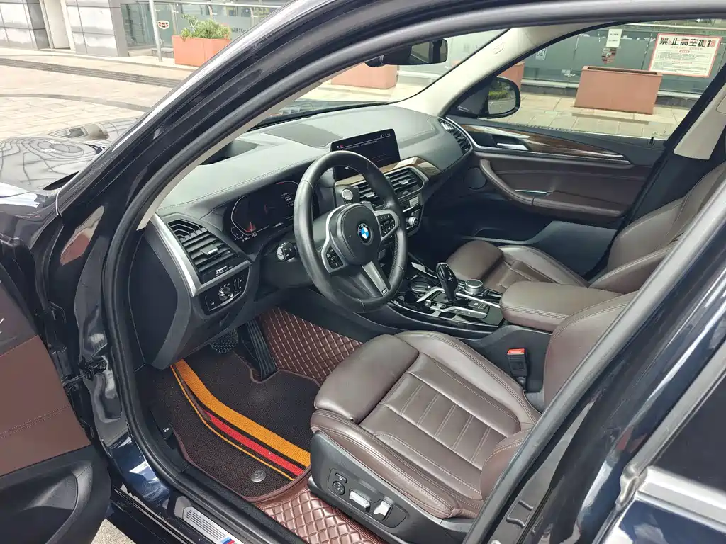 BMW X3 — миниатюра 5