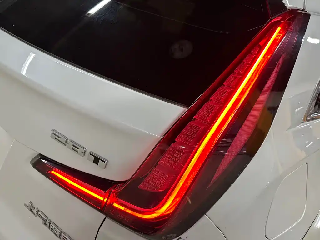 Cadillac XT4 — фотографии объявления, Фото 14