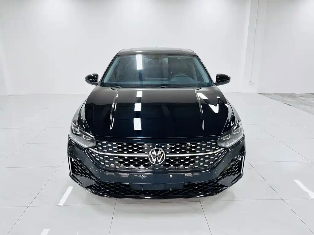 Volkswagen Lavida — миниатюра 2