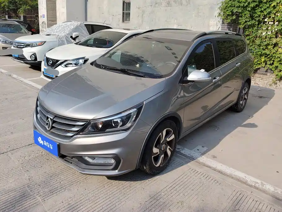 Baojun 310W