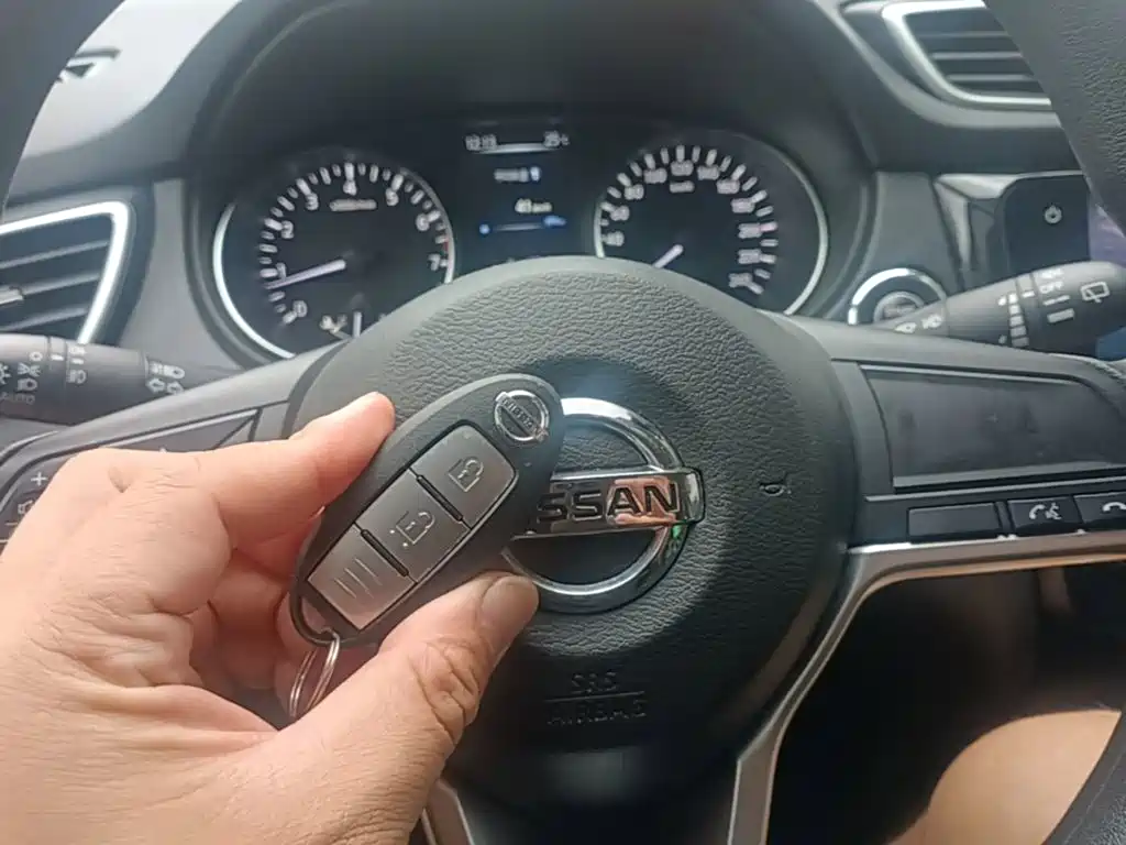 Nissan Qashqai — миниатюра 9