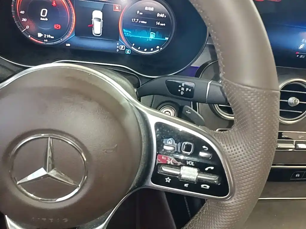 Mercedes-Benz GLC — миниатюра 14