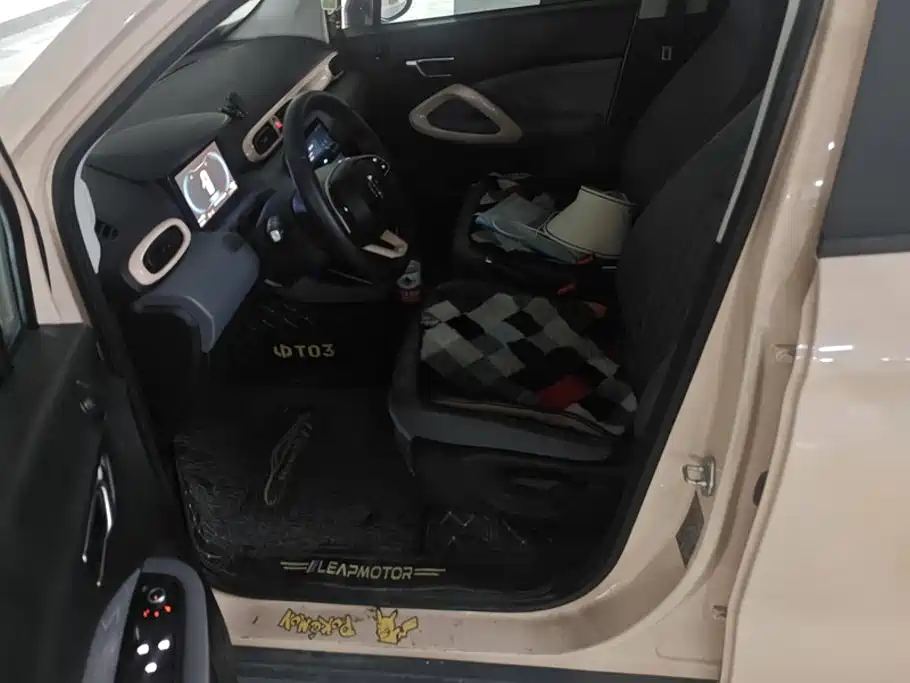 Leapmotor Leapmotor T03 — миниатюра 9
