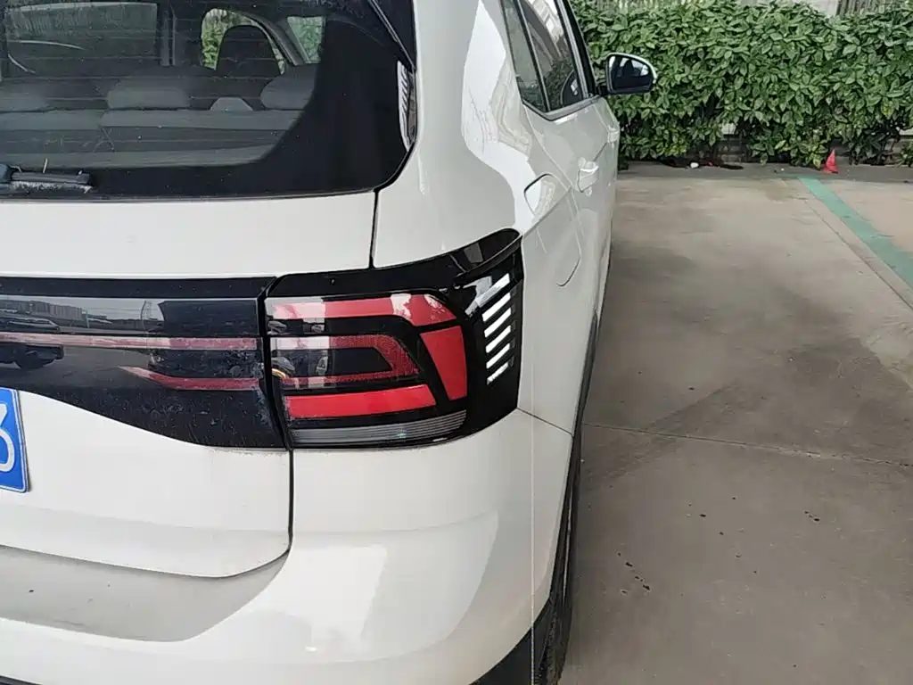 Volkswagen T-Cross — миниатюра 8