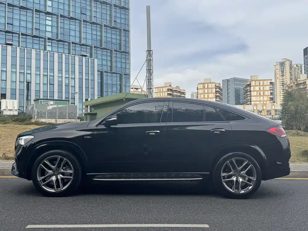 MERCEDES-BENZ GLE COUPE AMG