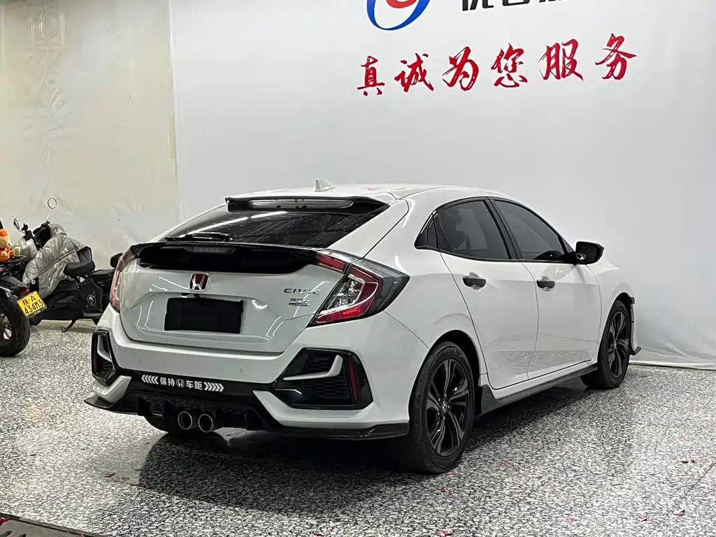Honda Civic — миниатюра 18