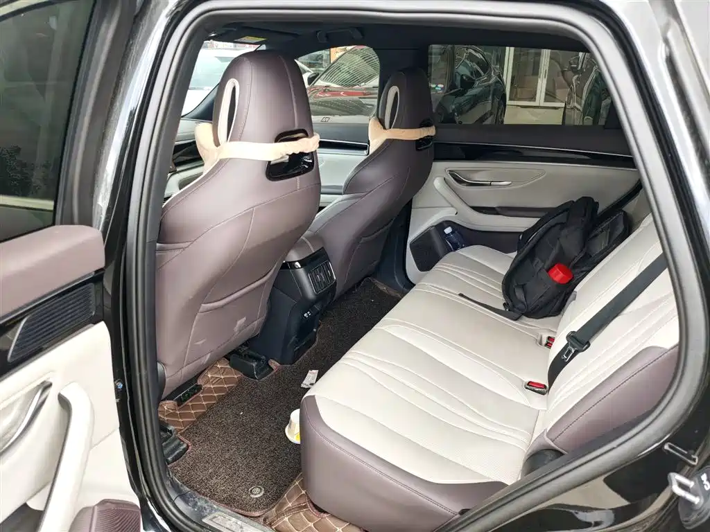 BYD Song Plus PLUS 2025 DM-i 160KM Flagship