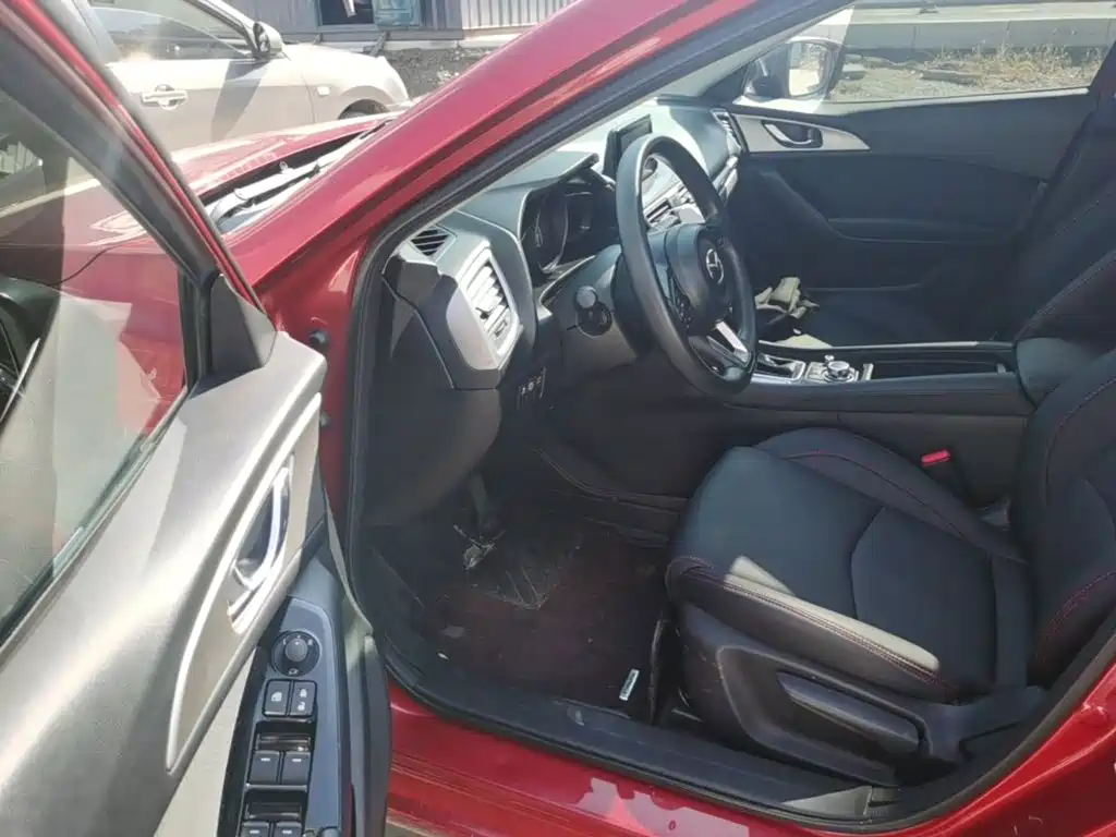 Mazda 3 Axela — миниатюра 16