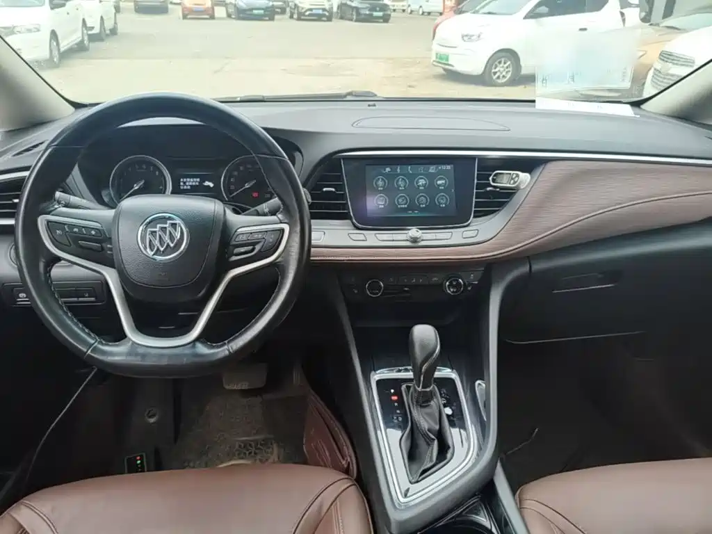 Buick GL6 — миниатюра 10