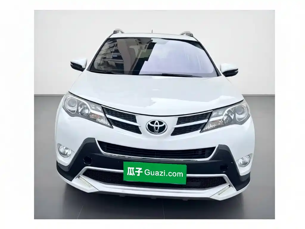 Toyota RAV4 — миниатюра 2