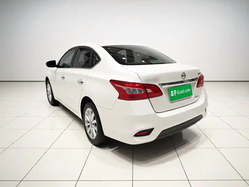 Nissan Sylphy — миниатюра 4