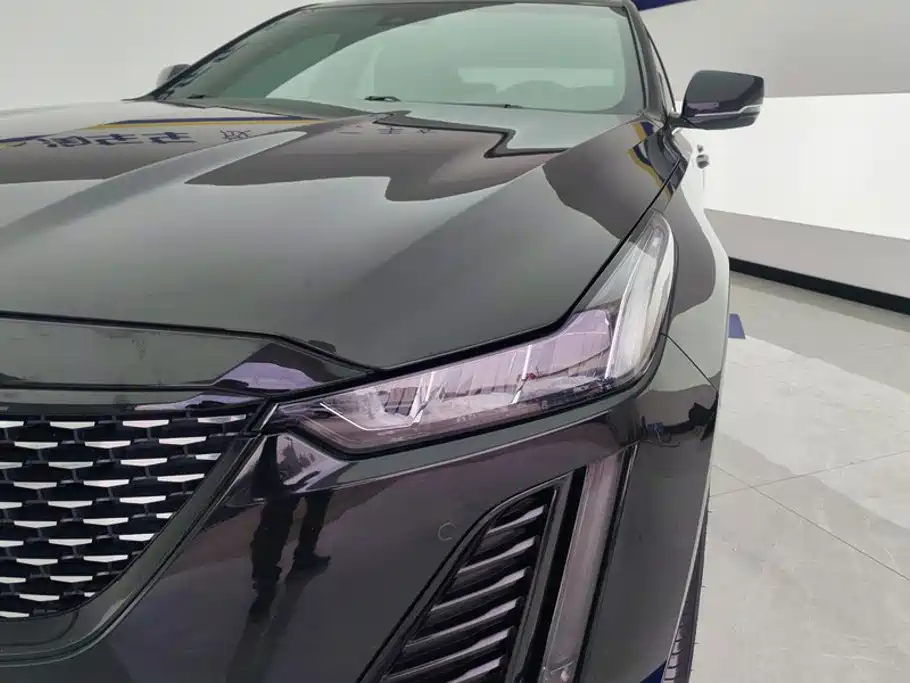 Cadillac CT5 — миниатюра 5