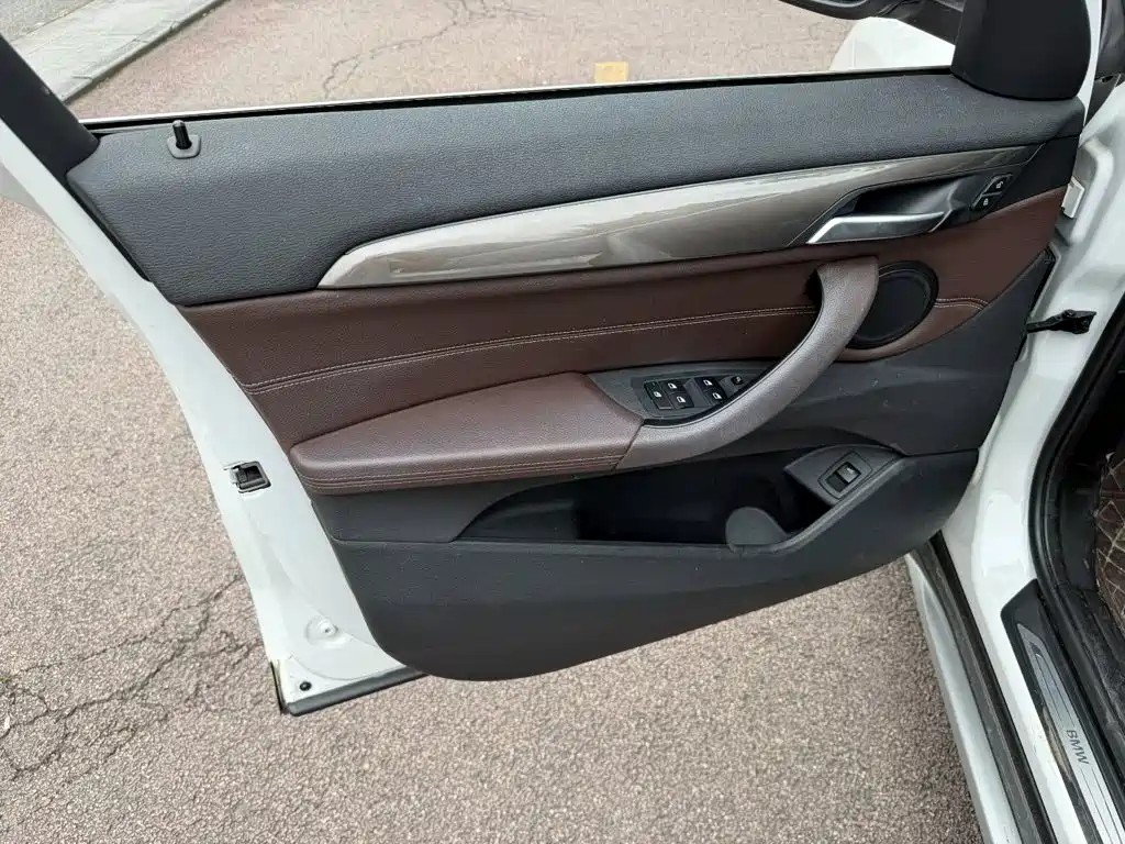 BMW X1 — миниатюра 6