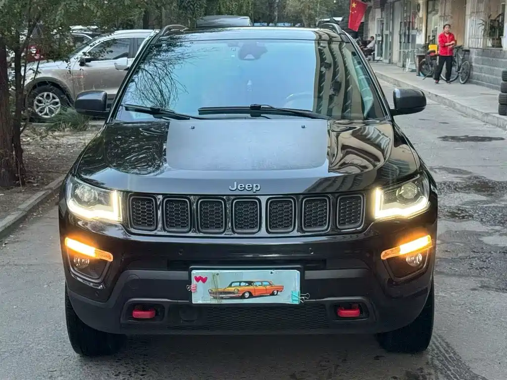 Jeep Compass — миниатюра 2