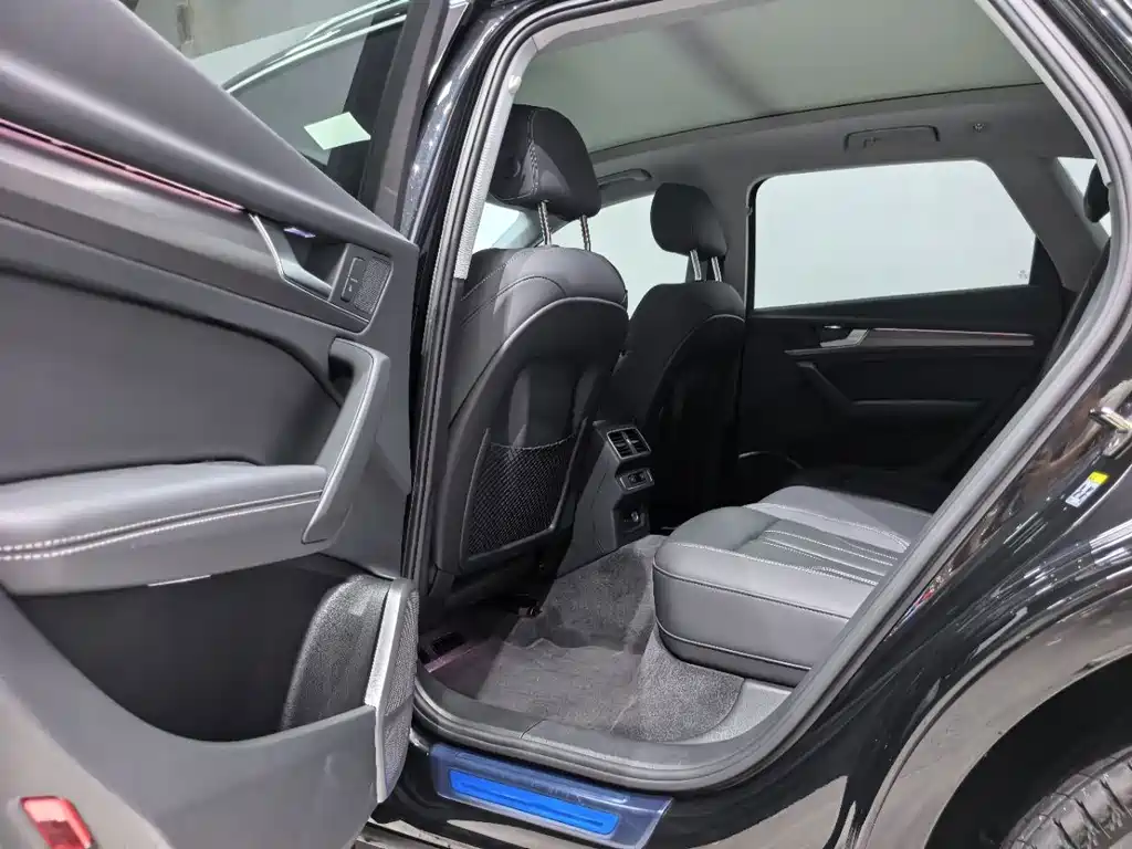 Audi Q5L — миниатюра 11