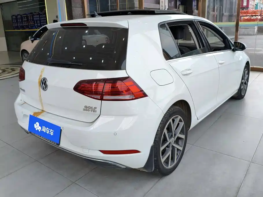Volkswagen Golf — миниатюра 3