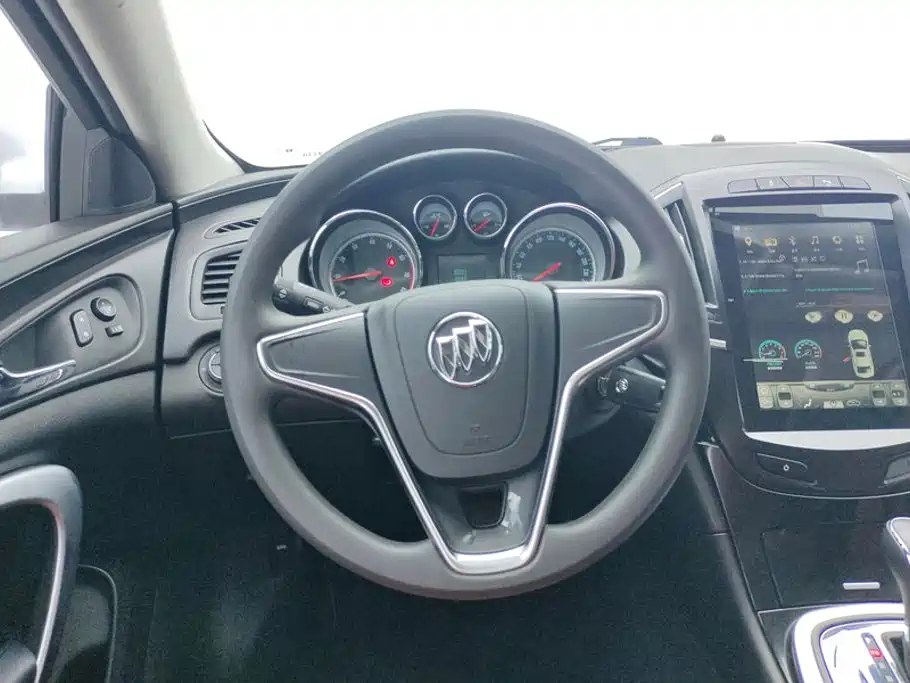 Buick Regal — миниатюра 15