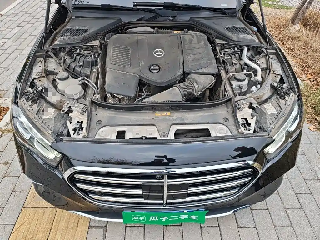 Mercedes-Benz E-Class 2024 — фото 16