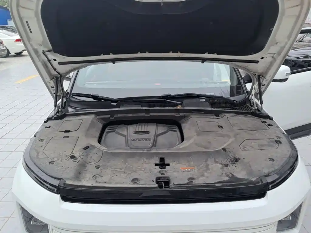 Geely Icon — миниатюра 20